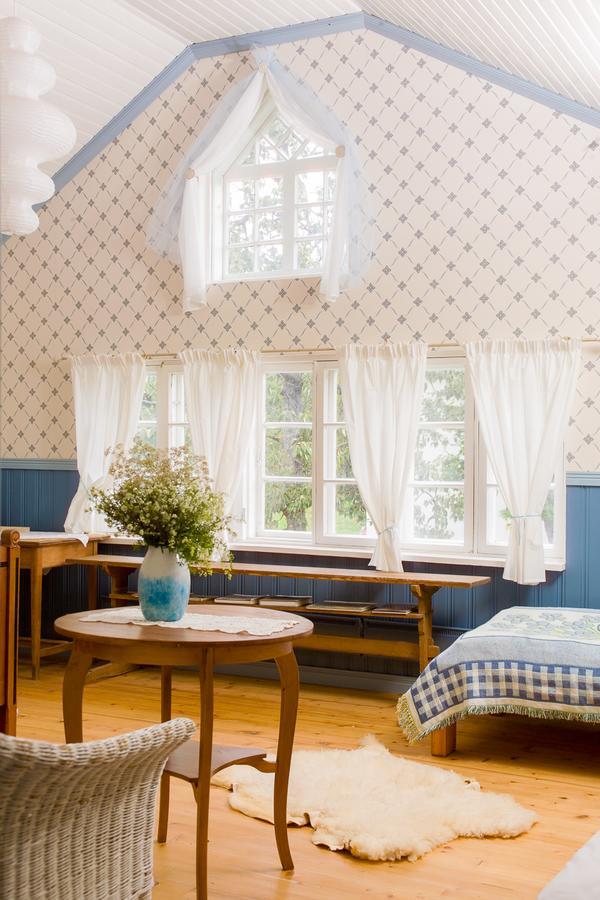 Koivulan Kartano Bed & Breakfast Lohja Екстериор снимка